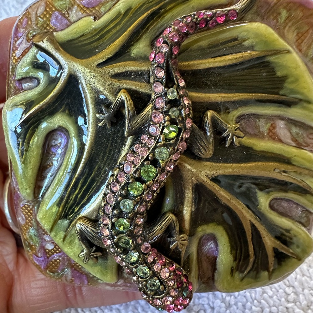 Jay Strongwater Swarovski Crystal Mirror Compact
